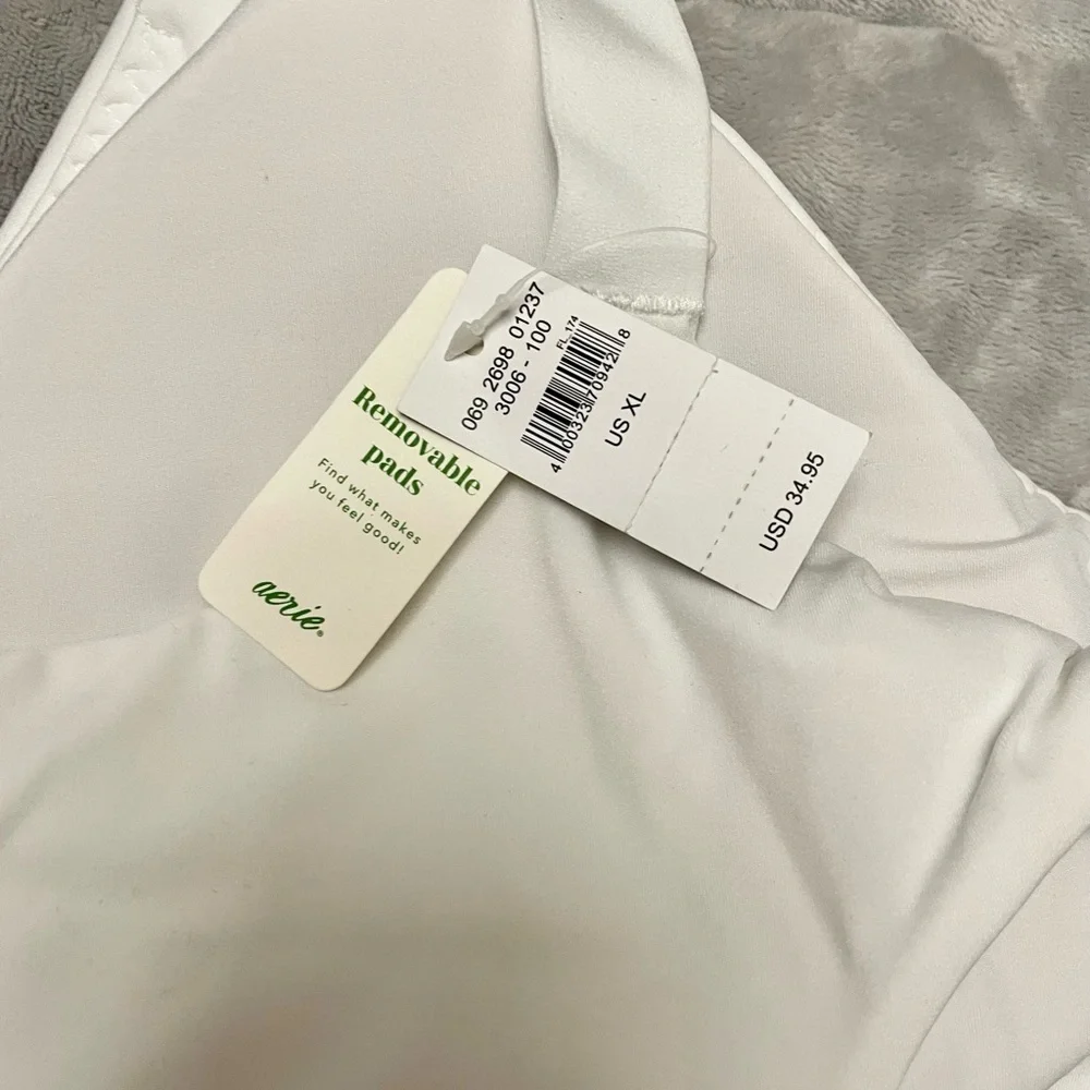 NEW WITH TAG Two Aerie Sports Bras - Picture 9 of 12
